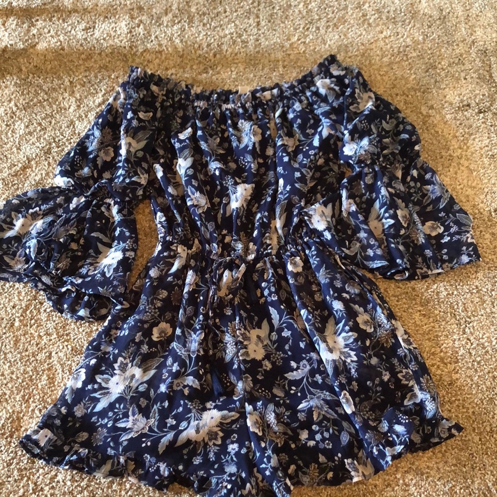American Eagle Romper